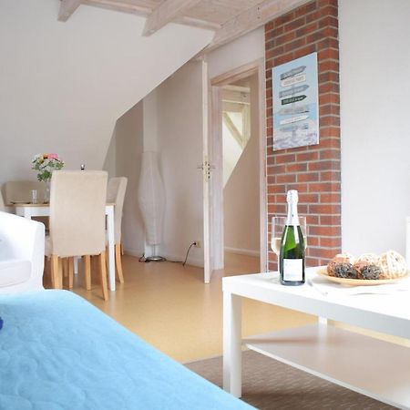 Ferienwohnung Hafenwestseite Neustadt ノイシュタット・イン・ホルシュタイン エクステリア 写真